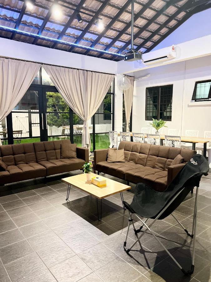 Vila The Gardens Homestay By Nestcove *